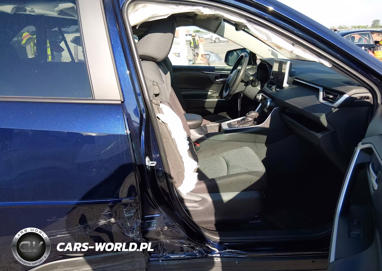 2025 Toyota Rav4 Xle VIN:2T3P1RFV4SW625292 - 5