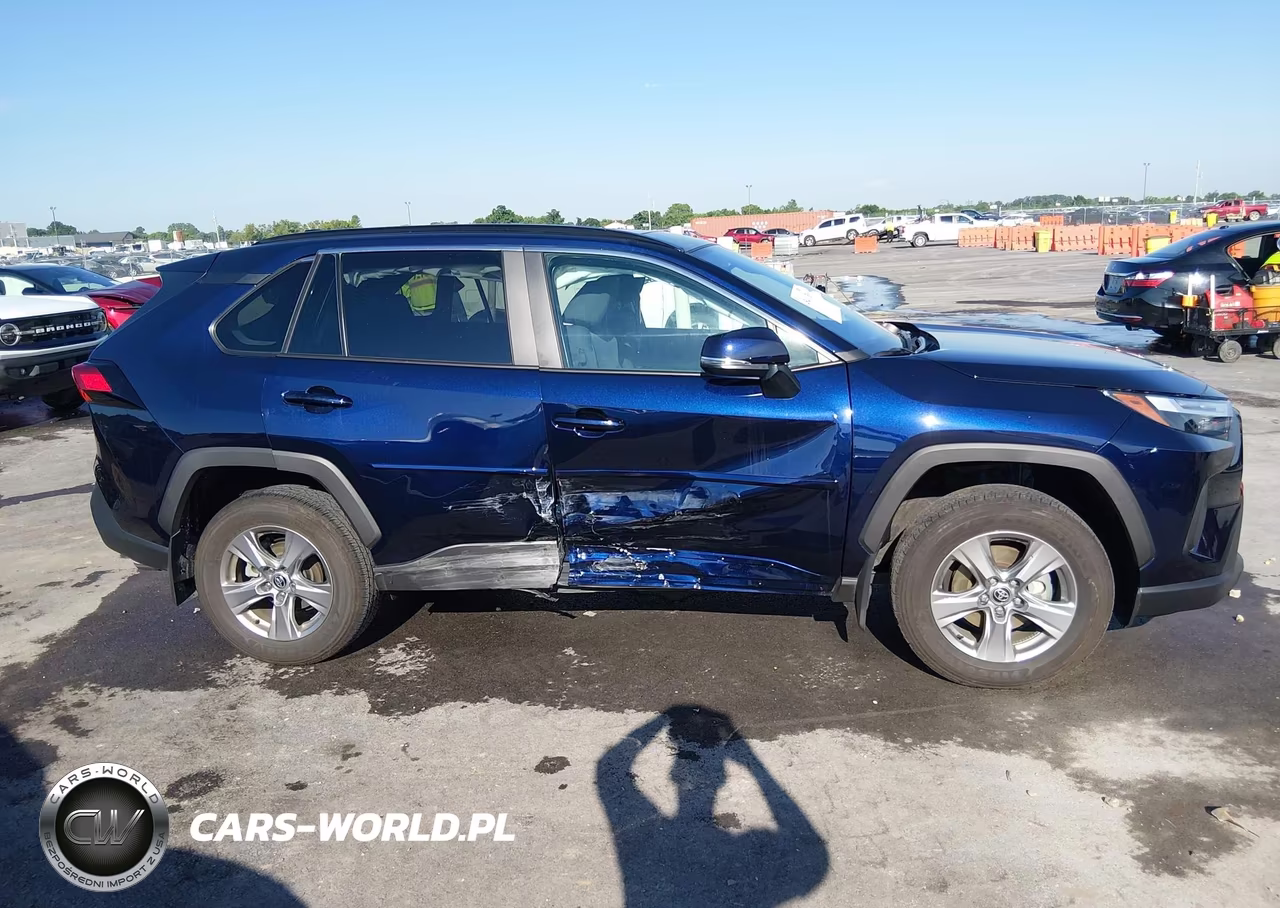 2025 Toyota Rav4 Xle VIN:2T3P1RFV4SW625292 - 6