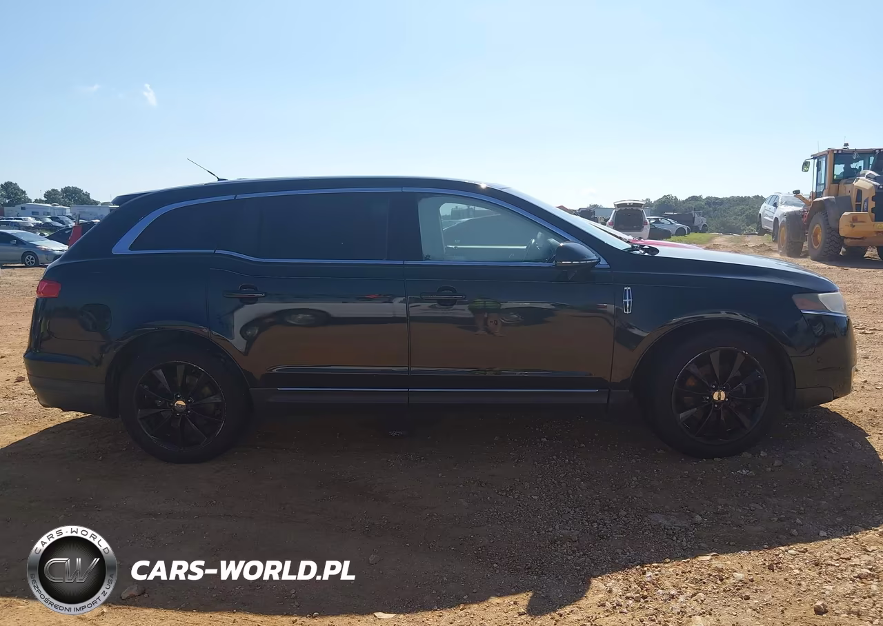2011 Lincoln Mkt Ecoboost VIN:2LMHJ5AT1BBJ52215 - 13