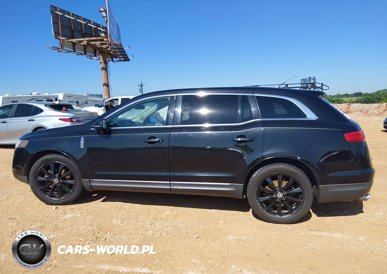 2011 Lincoln Mkt Ecoboost VIN:2LMHJ5AT1BBJ52215 - 14