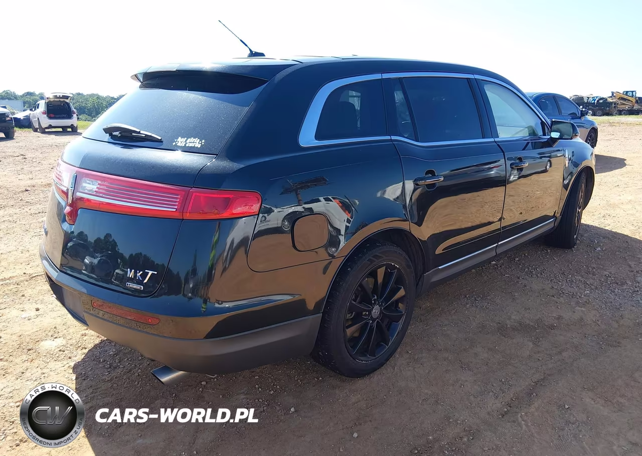 2011 Lincoln Mkt Ecoboost VIN:2LMHJ5AT1BBJ52215 - 4