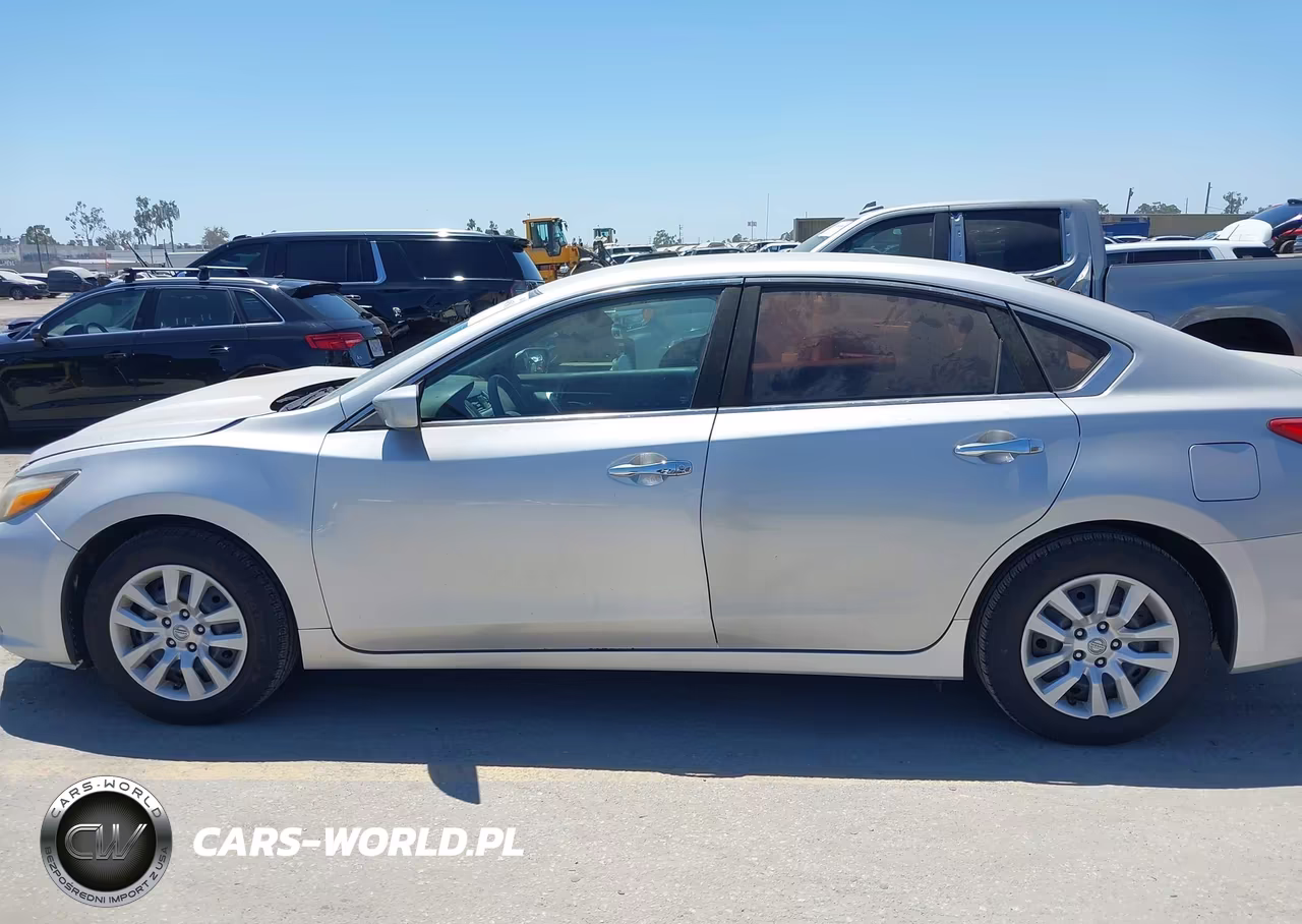 2016 Nissan Altima 2.5 VIN:1N4AL3AP4GC166111 - 14