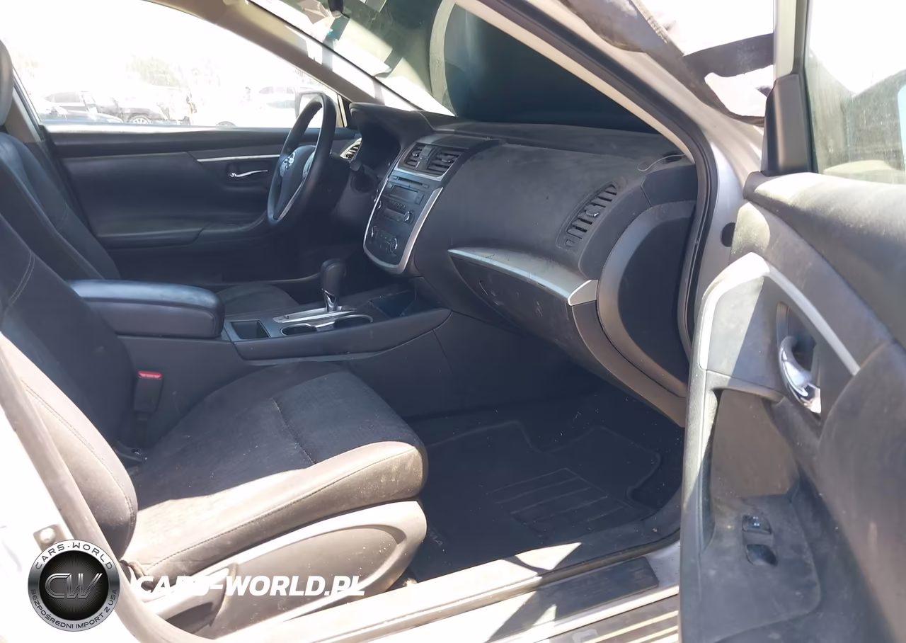 2016 Nissan Altima 2.5 VIN:1N4AL3AP4GC166111 - 5