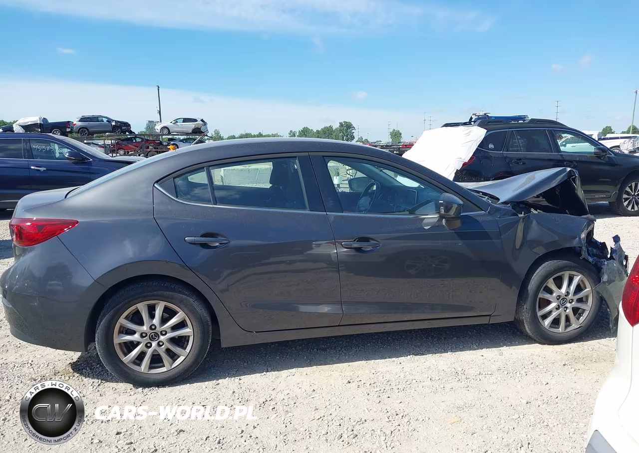 2016 Mazda Mazda3 I Sport VIN:JM1BM1U78G1293614 - 14
