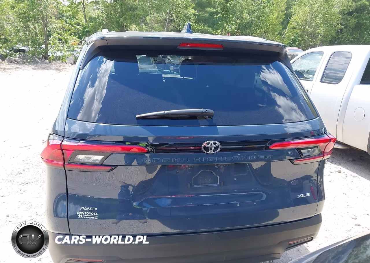 2024 Toyota Grand Highlander Xle VIN:5TDAAAB54RS068263 - 17