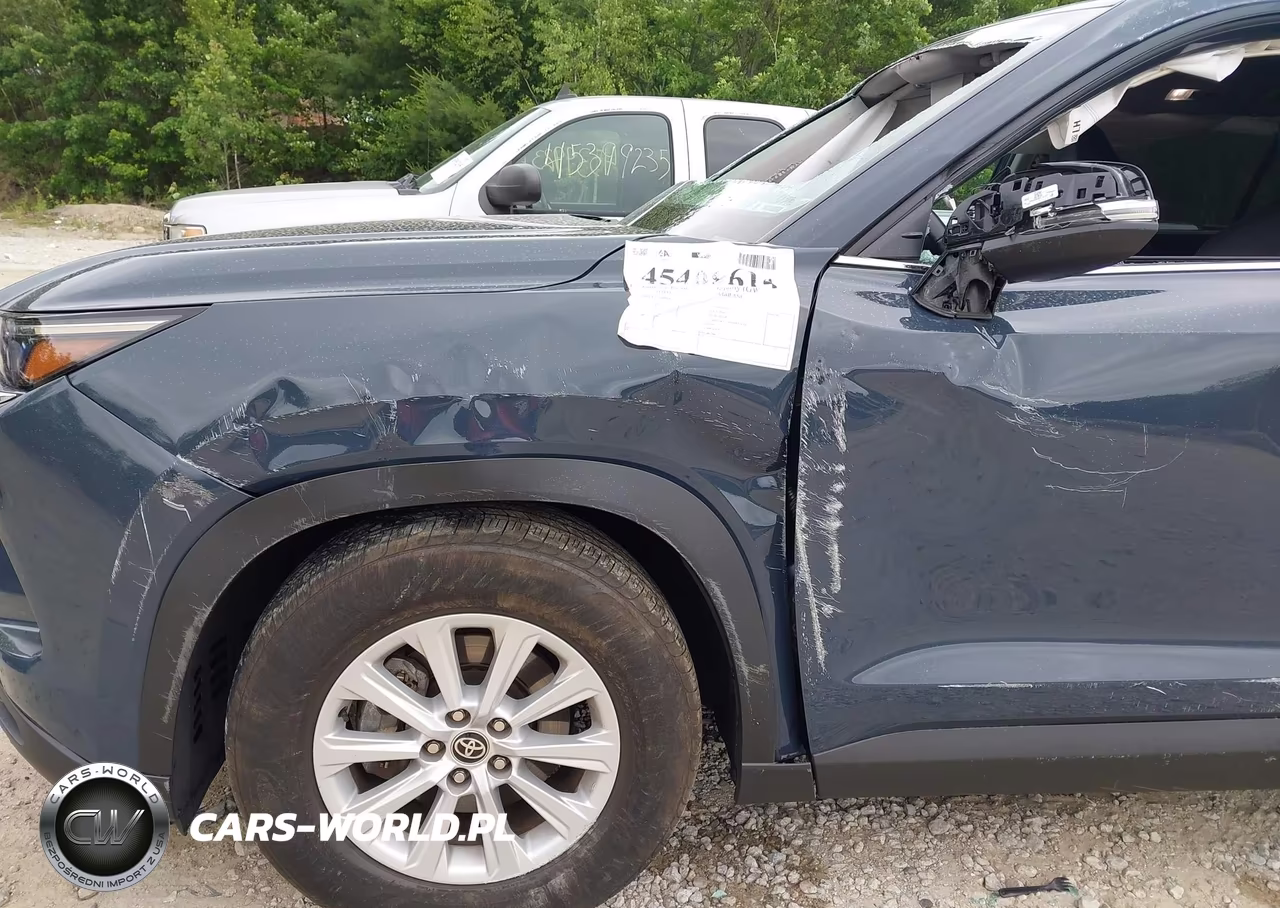2024 Toyota Grand Highlander Xle VIN:5TDAAAB54RS068263 - 18