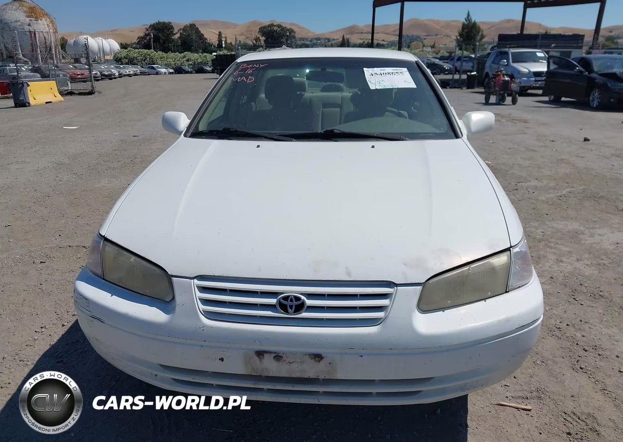 1998 Toyota Camry Le VIN:JT2BG28K1W0216205 - 14