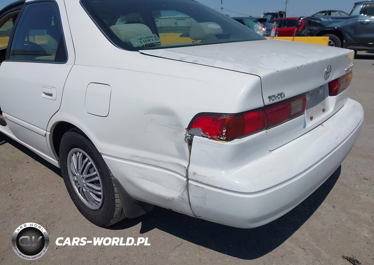 1998 Toyota Camry Le VIN:JT2BG28K1W0216205 - 6