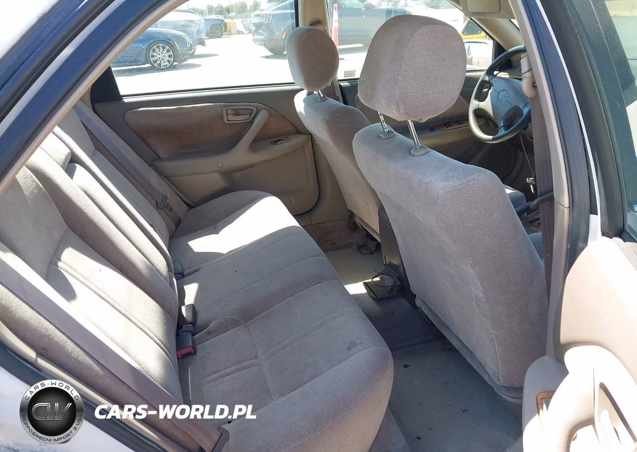 1998 Toyota Camry Le VIN:JT2BG28K1W0216205 - 8