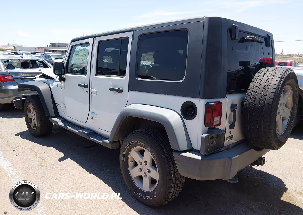 2009 Jeep Wrangler Unlimited X VIN:1J4GA39199L736174 - 3