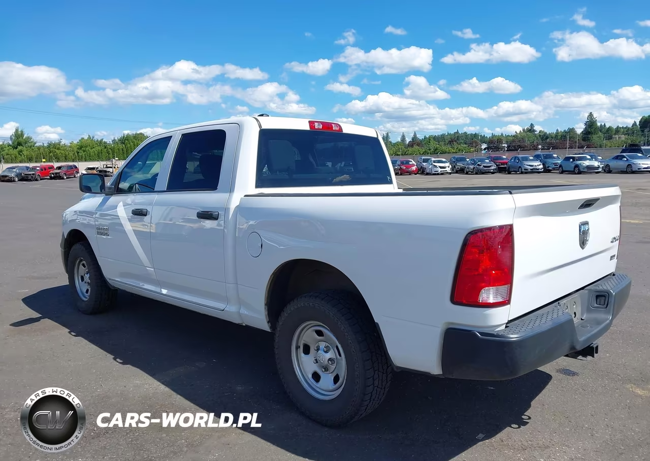 2018 Ram 1500 Tradesman 4X4 5'7 Box VIN:1C6RR7KG5JS300520 - 3