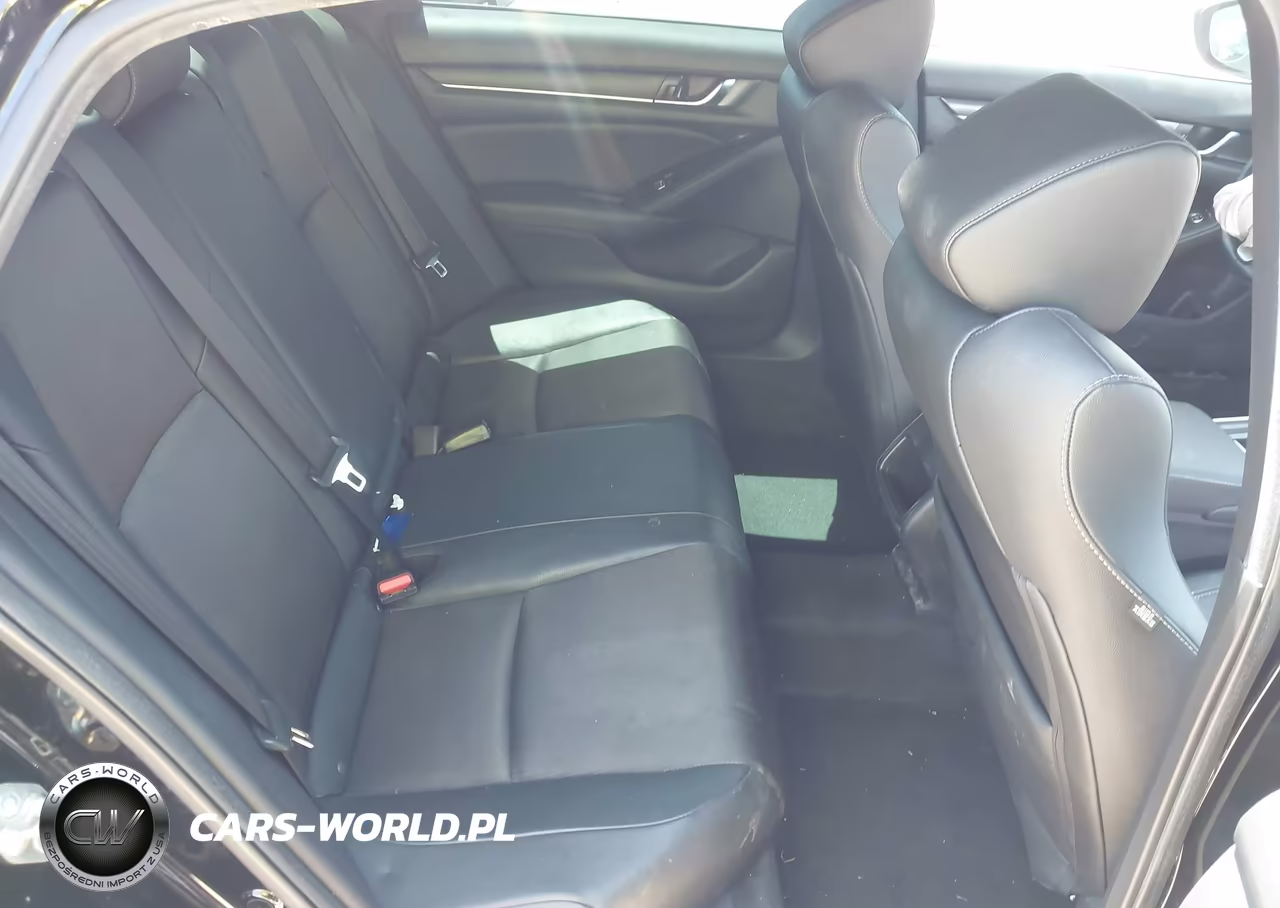 2019 Honda Accord Sport VIN:1HGCV1F37KA158937 - 8