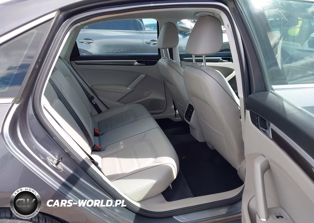 2017 Volkswagen Passat 1.8T Se VIN:1VWGT7A39HC006393 - 8