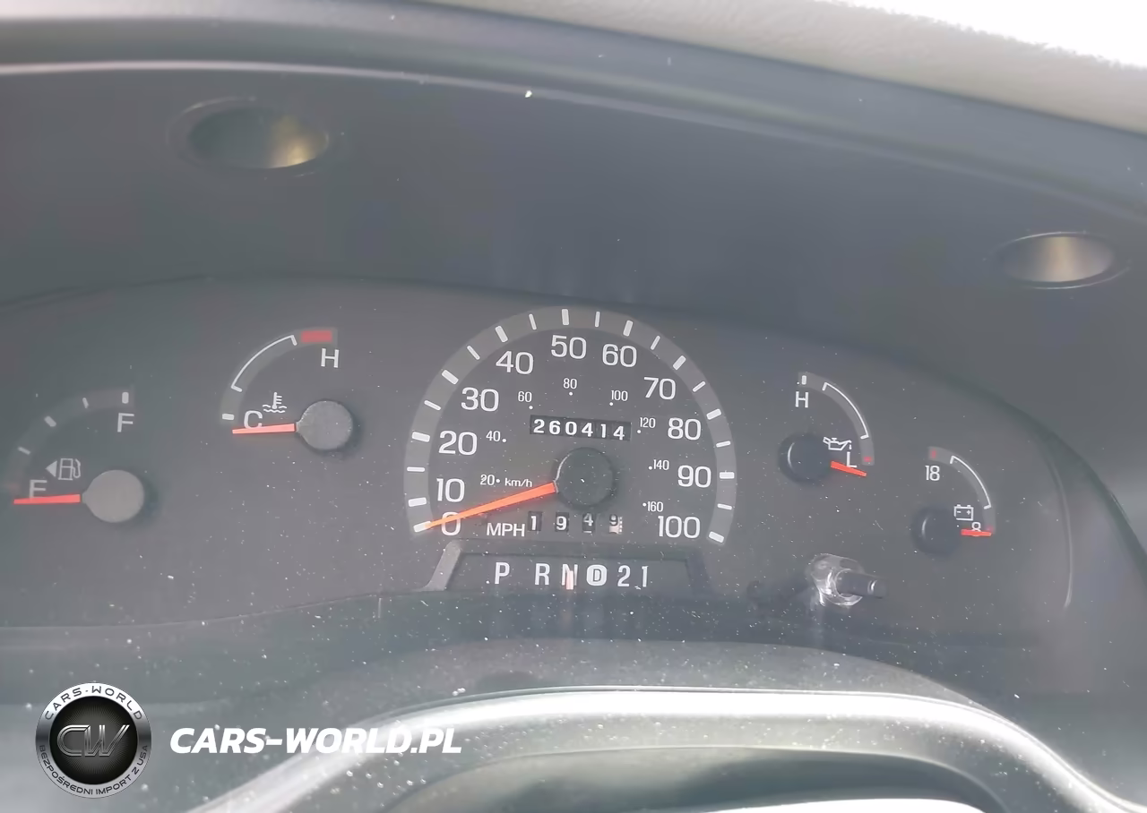 2000 Ford E-350 Super Duty Commercial-Recreational VIN:1FTSS34L5YHB98161 - 7