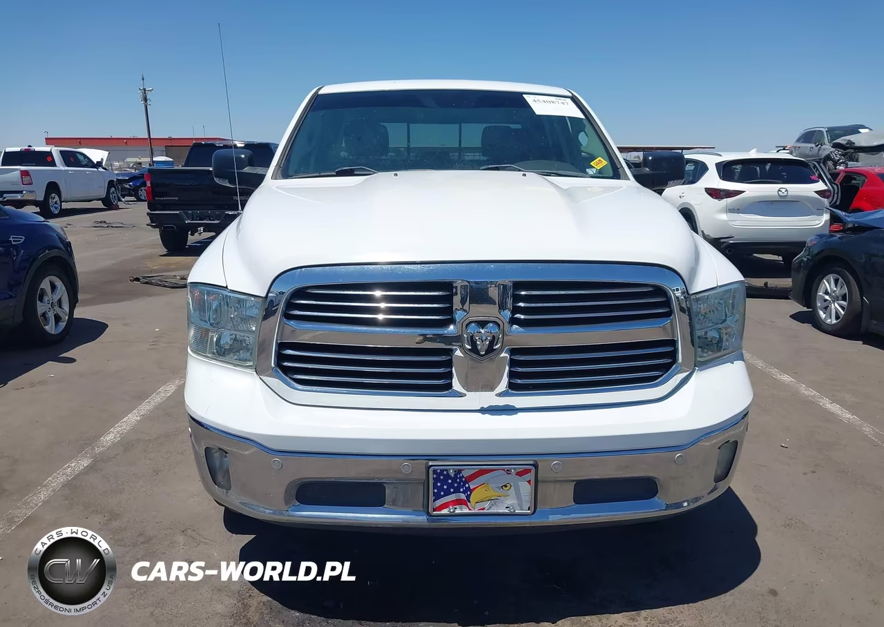 2018 Ram 1500 Big Horn 4X2 5'7 Box VIN:1C6RR6LG7JS336850 - 12