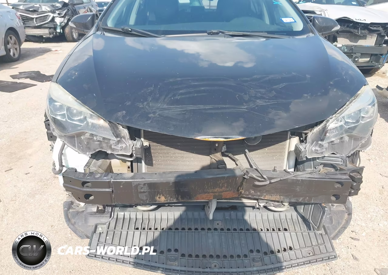 2018 Toyota Corolla Se VIN:5YFBURHE5JP845435 - 6