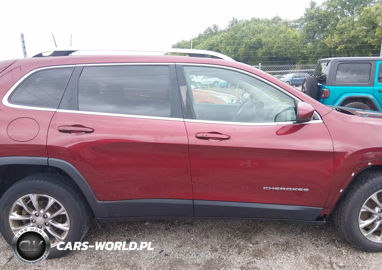 2019 Jeep Cherokee Latitude Plus Fwd VIN:1C4PJLLN5KD119923 - 13