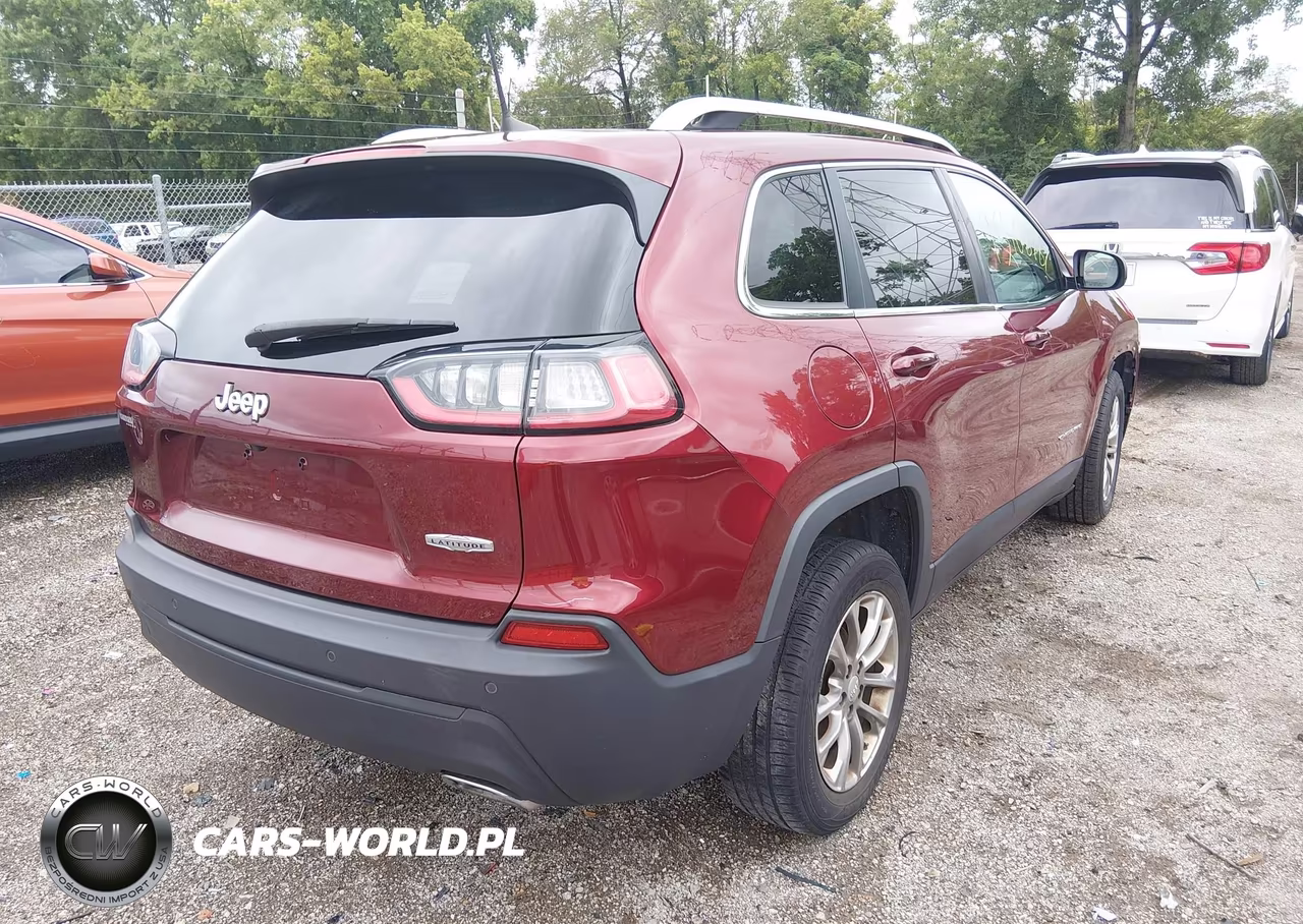 2019 Jeep Cherokee Latitude Plus Fwd VIN:1C4PJLLN5KD119923 - 4