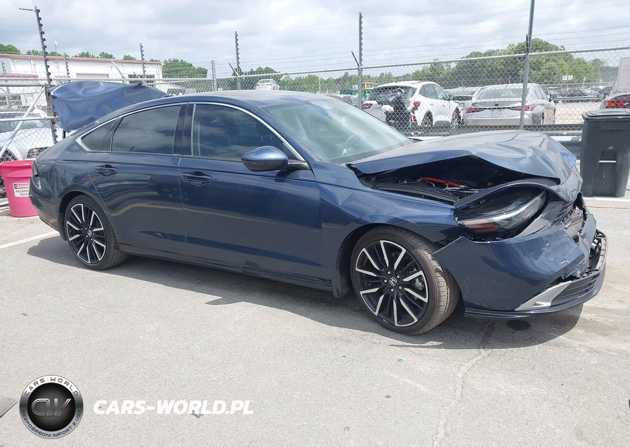 2025 Honda Accord Hybrid Touring – zdjęcie 1 z 16