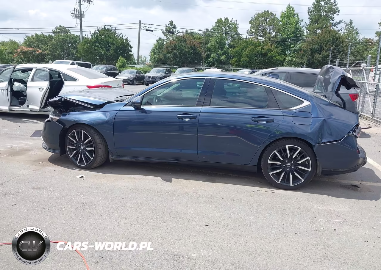 2025 Honda Accord Hybrid Touring VIN:1HGCY2F83SA028677 - 14