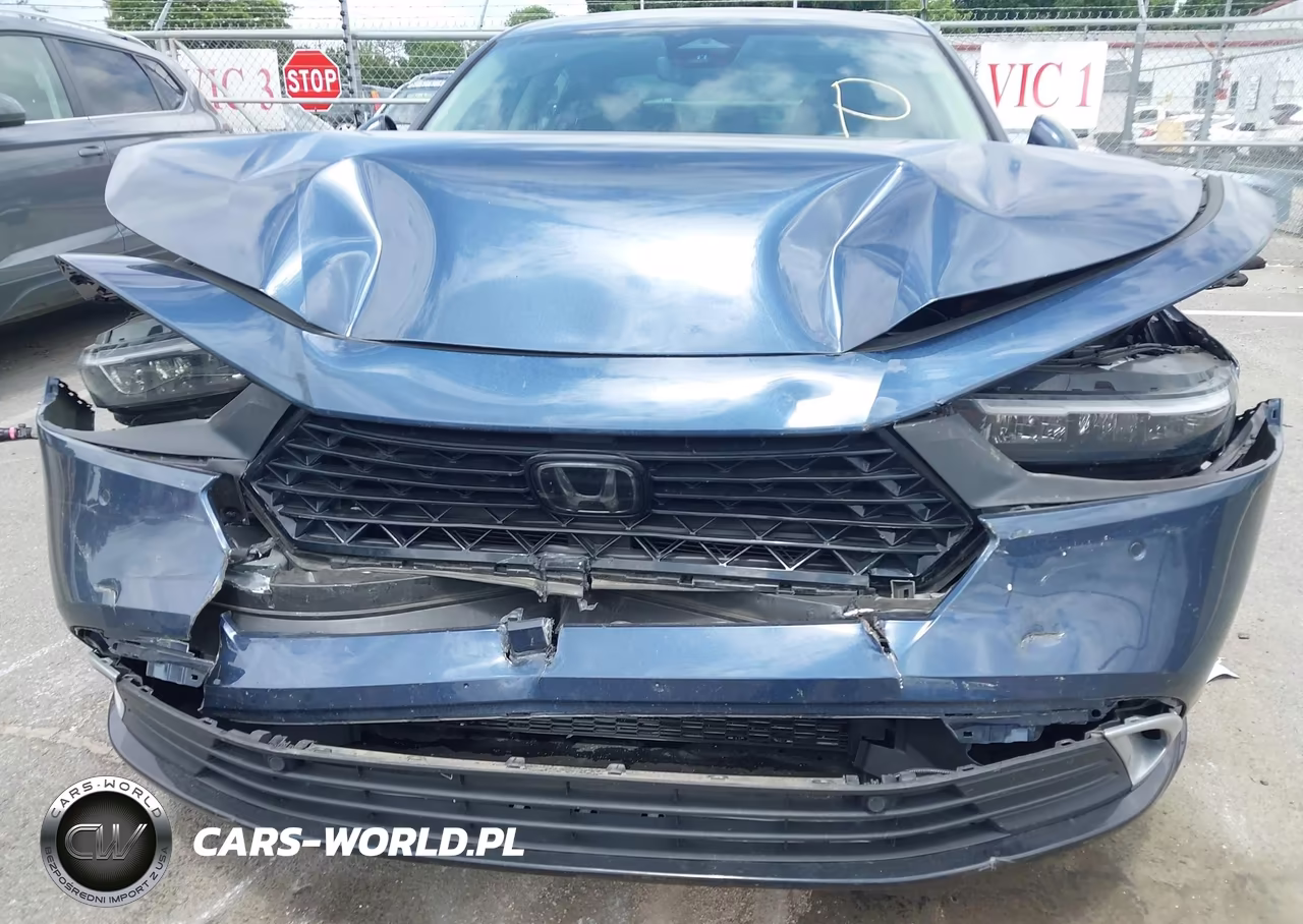 2025 Honda Accord Hybrid Touring VIN:1HGCY2F83SA028677 - 6