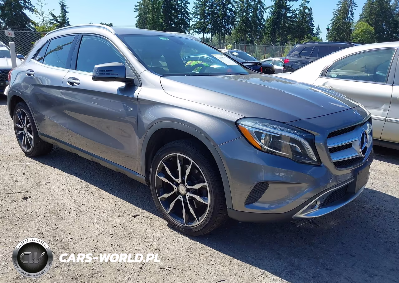 2015 Mercedes-Benz Gla 250 4Matic – zdjęcie 1 z 16
