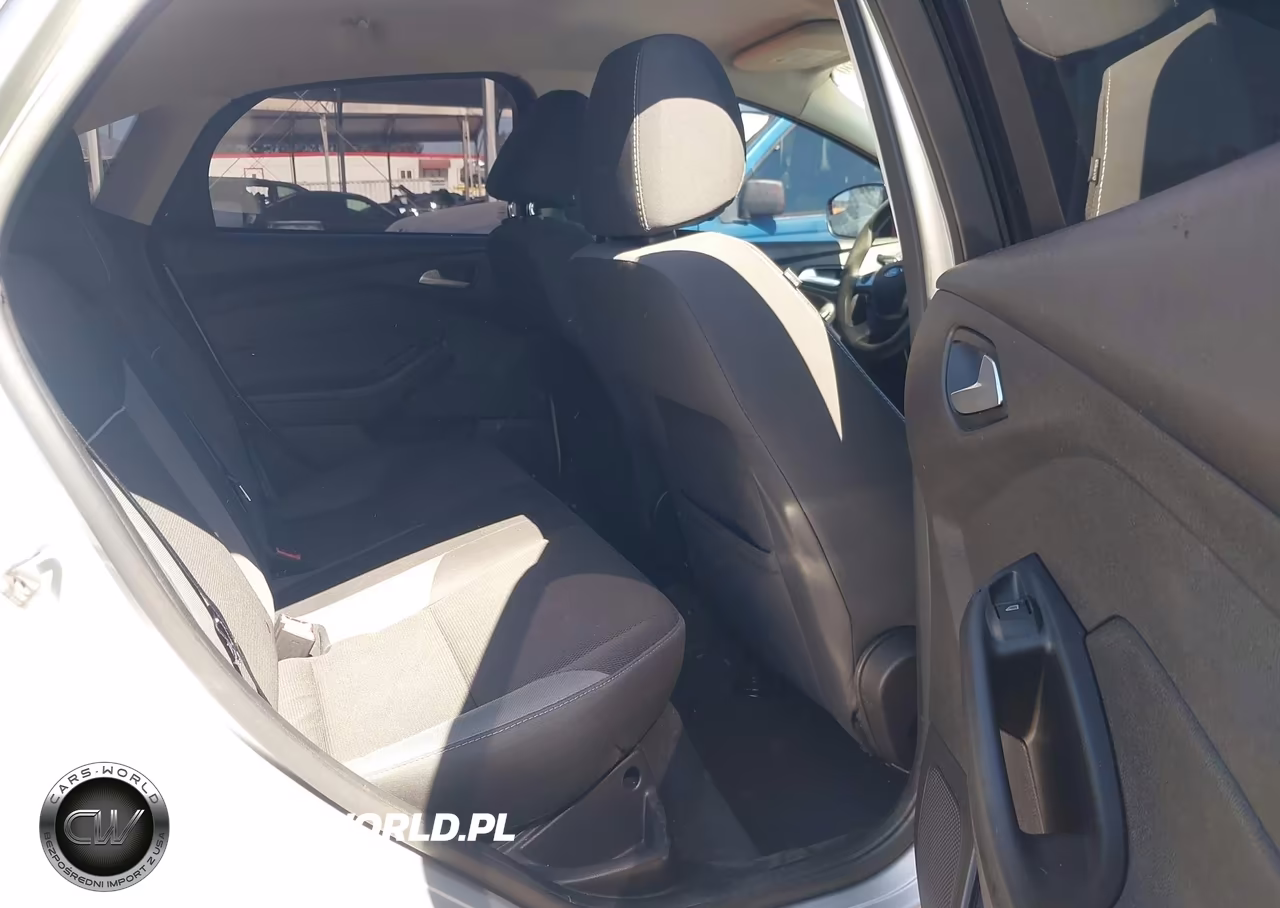 2013 Ford Focus Se VIN:1FADP3F29DL376293 - 8