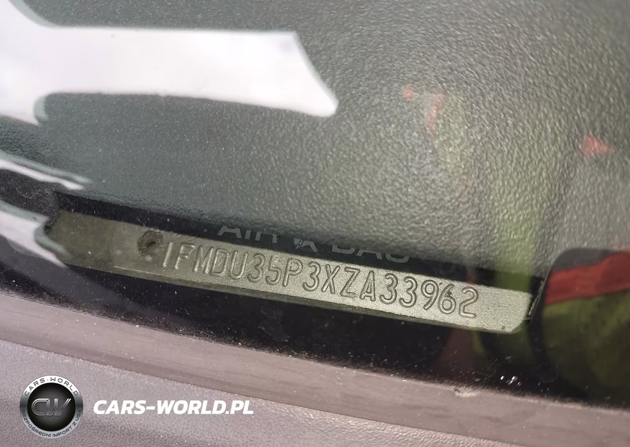 1999 Ford Explorer Eddie Bauer-Limited-Xlt VIN:1FMDU35P3XZA33962 - 9