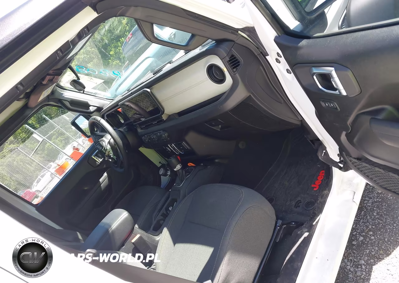 2026 Jeep Wrangler Sport VIN:1C4PJXDG2TW203193 - 5