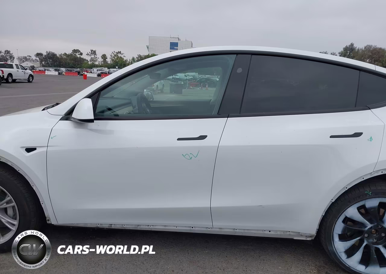 2023 Tesla Model Y Awd-Long Range Dual Motor All-Wheel Drive VIN:7SAYGAEEXPF942015 - 15