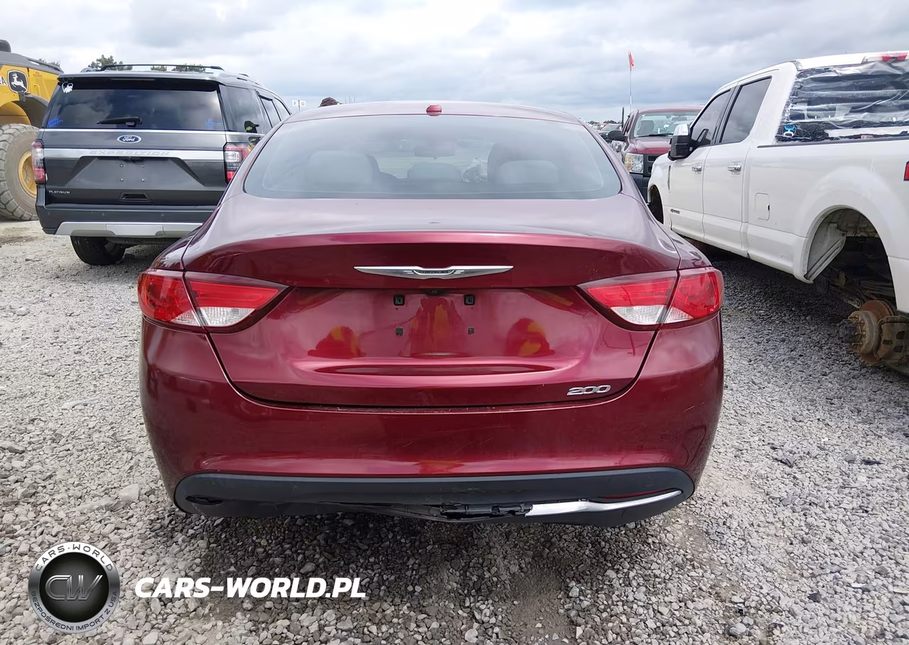 2015 Chrysler 200 Limited VIN:1C3CCCAB2FN563265 - 17