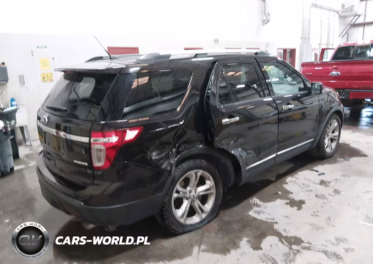 2014 Ford Explorer Limited VIN:1FM5K7F8XEGB73153 - 4