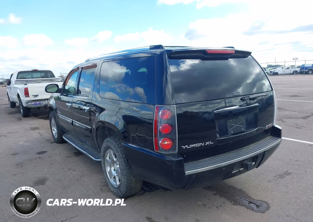2007 GMC Yukon Xl 1500 Denali VIN:1GKFK668X7J334825 - 3