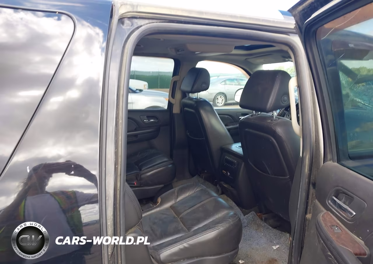 2007 GMC Yukon Xl 1500 Denali VIN:1GKFK668X7J334825 - 8