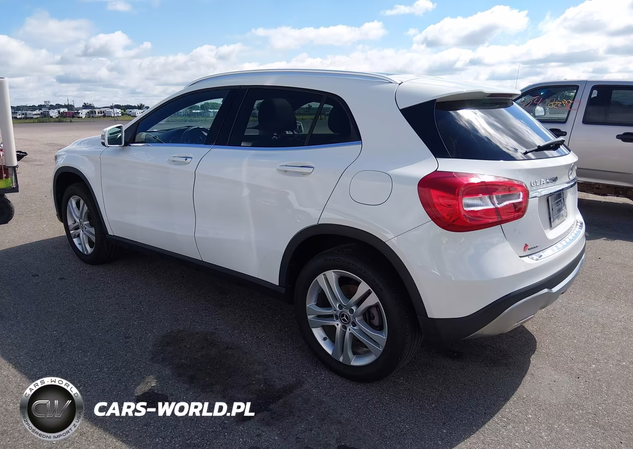 2018 Mercedes-Benz Gla 250 4Matic VIN:WDCTG4GB4JJ430322 - 3