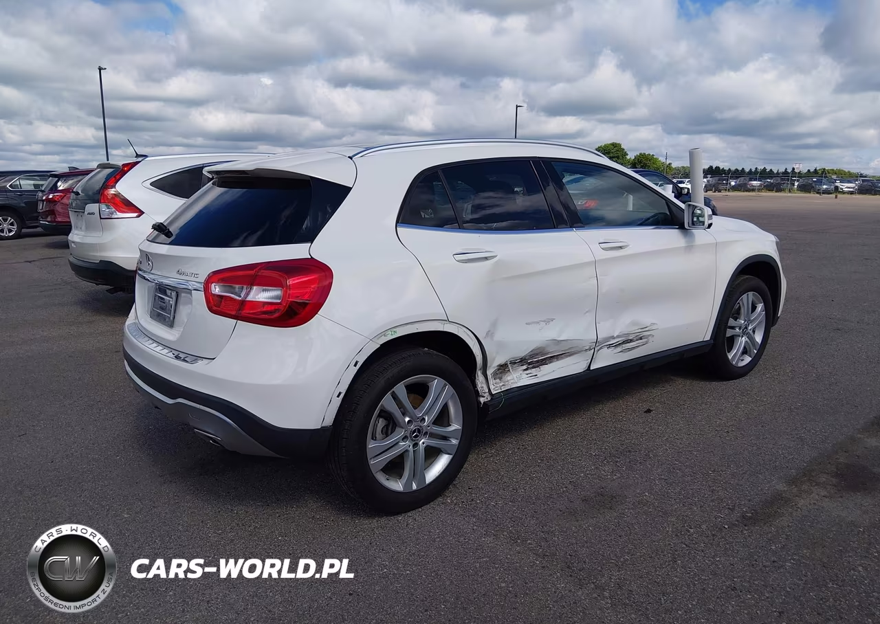 2018 Mercedes-Benz Gla 250 4Matic VIN:WDCTG4GB4JJ430322 - 4