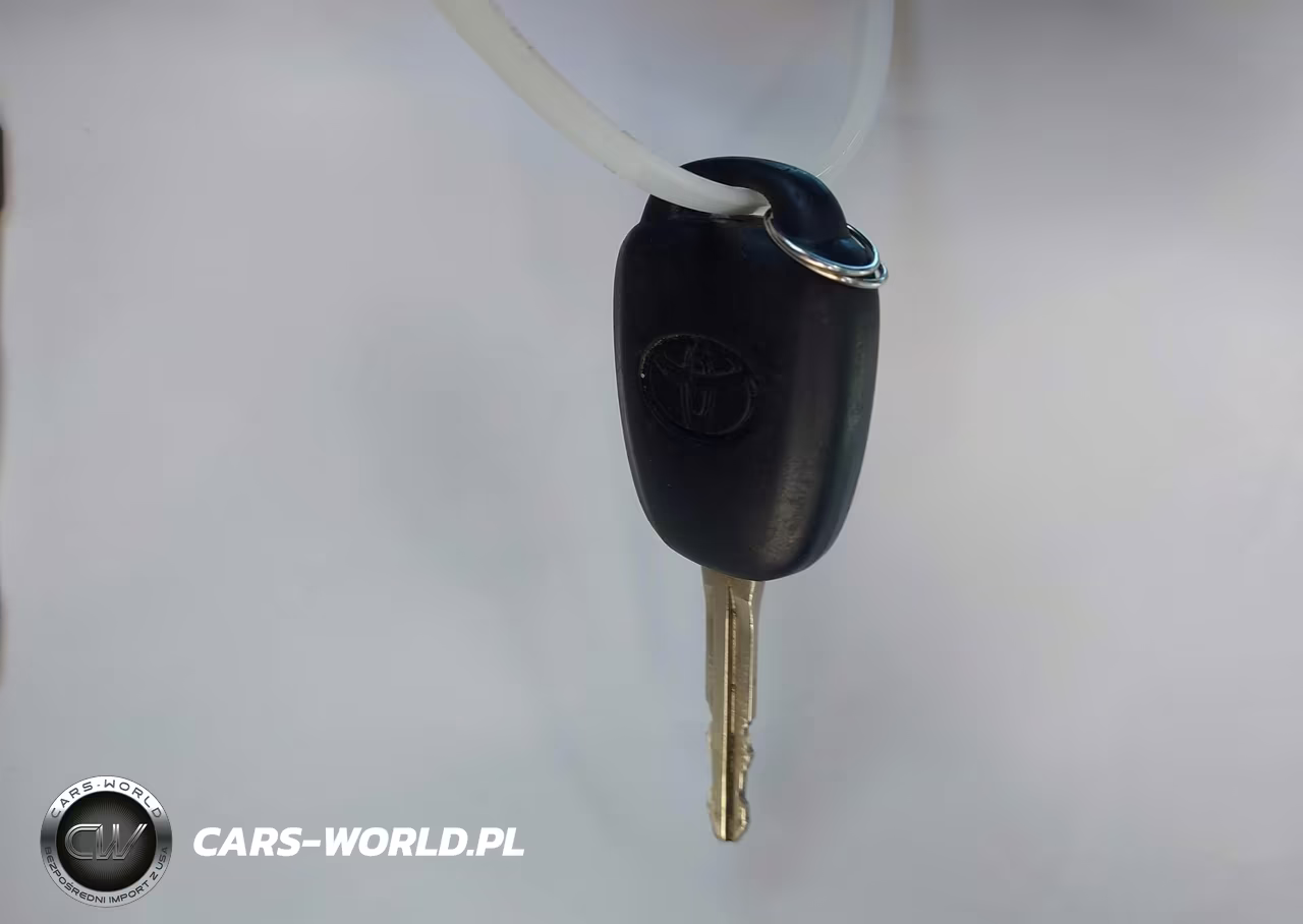 2016 Toyota Corolla Le Plus VIN:2T1BURHE2GC671574 - 11