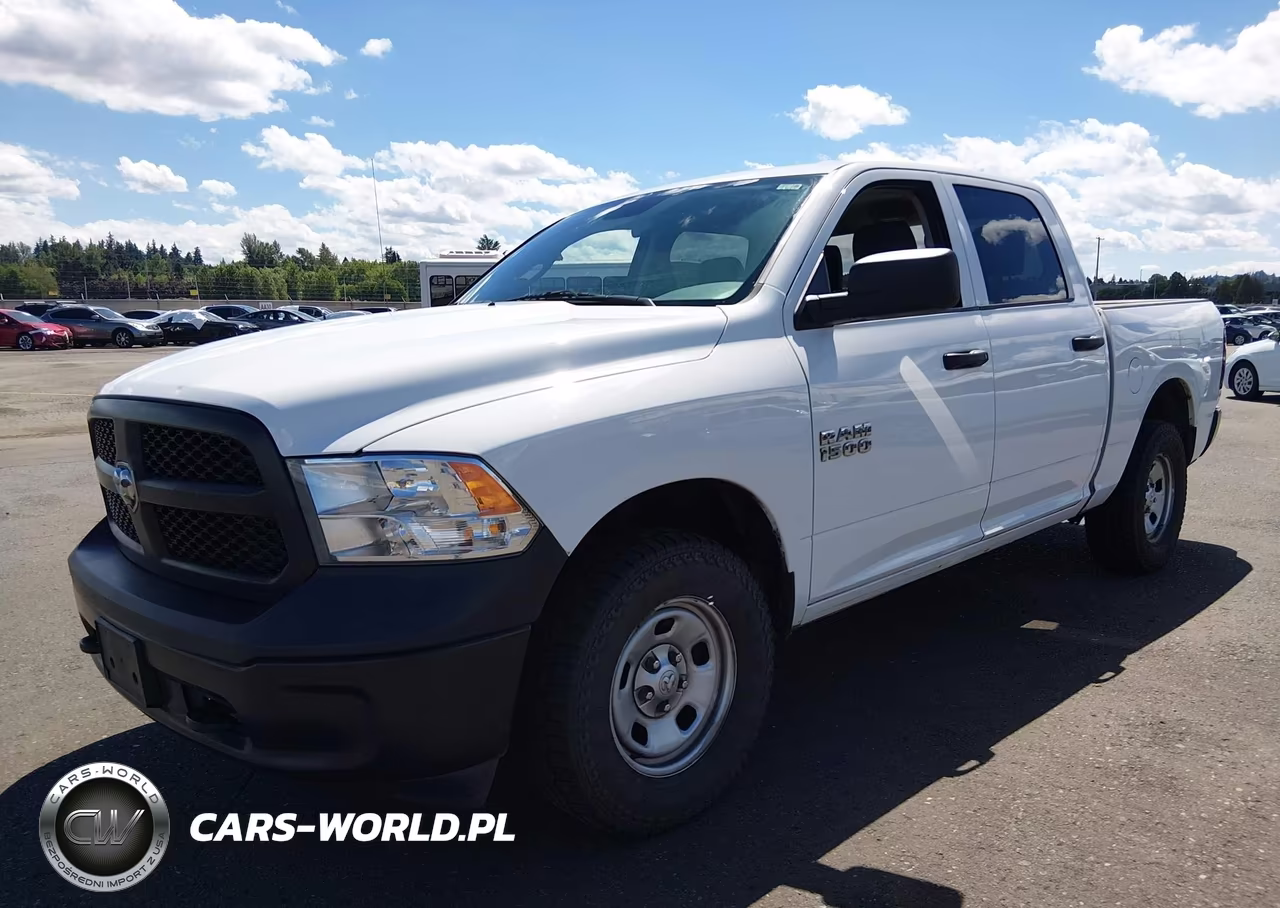 2018 Ram 1500 Tradesman 4X4 5'7 Box VIN:1C6RR7KG9JS300519 - 2