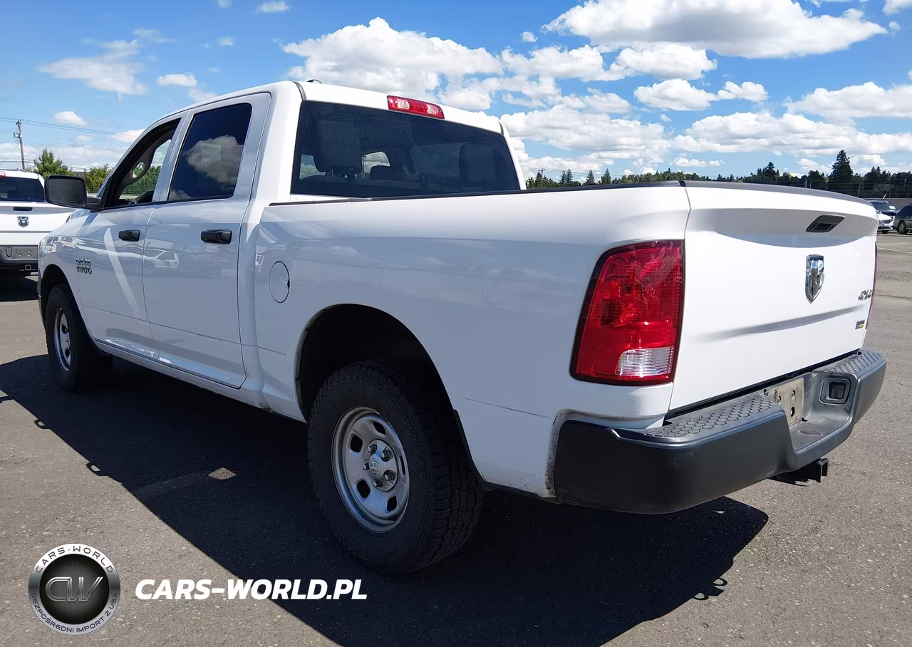 2018 Ram 1500 Tradesman 4X4 5'7 Box VIN:1C6RR7KG9JS300519 - 3