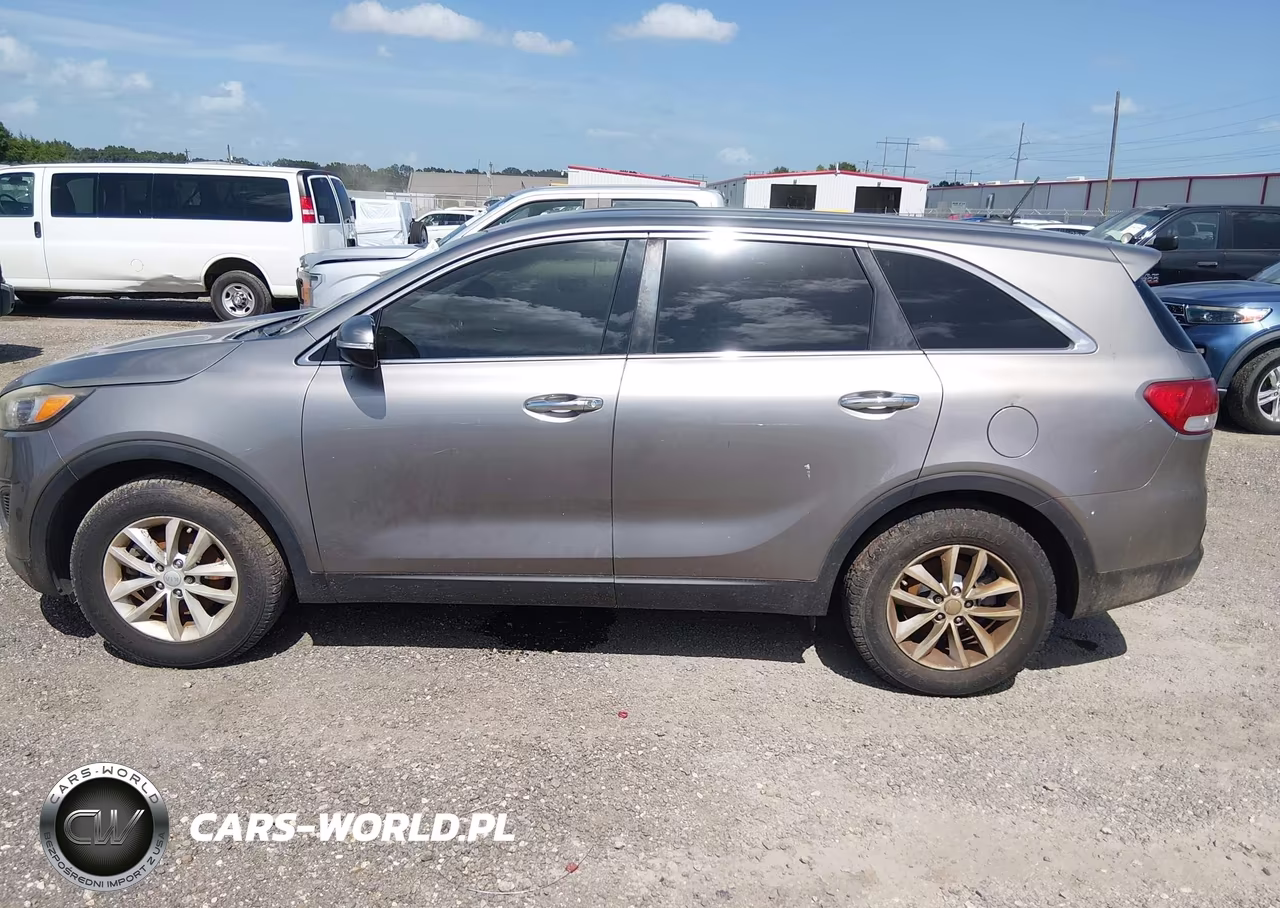 2018 Kia Sorento 2.4L L VIN:5XYPG4A36JG383738 - 14