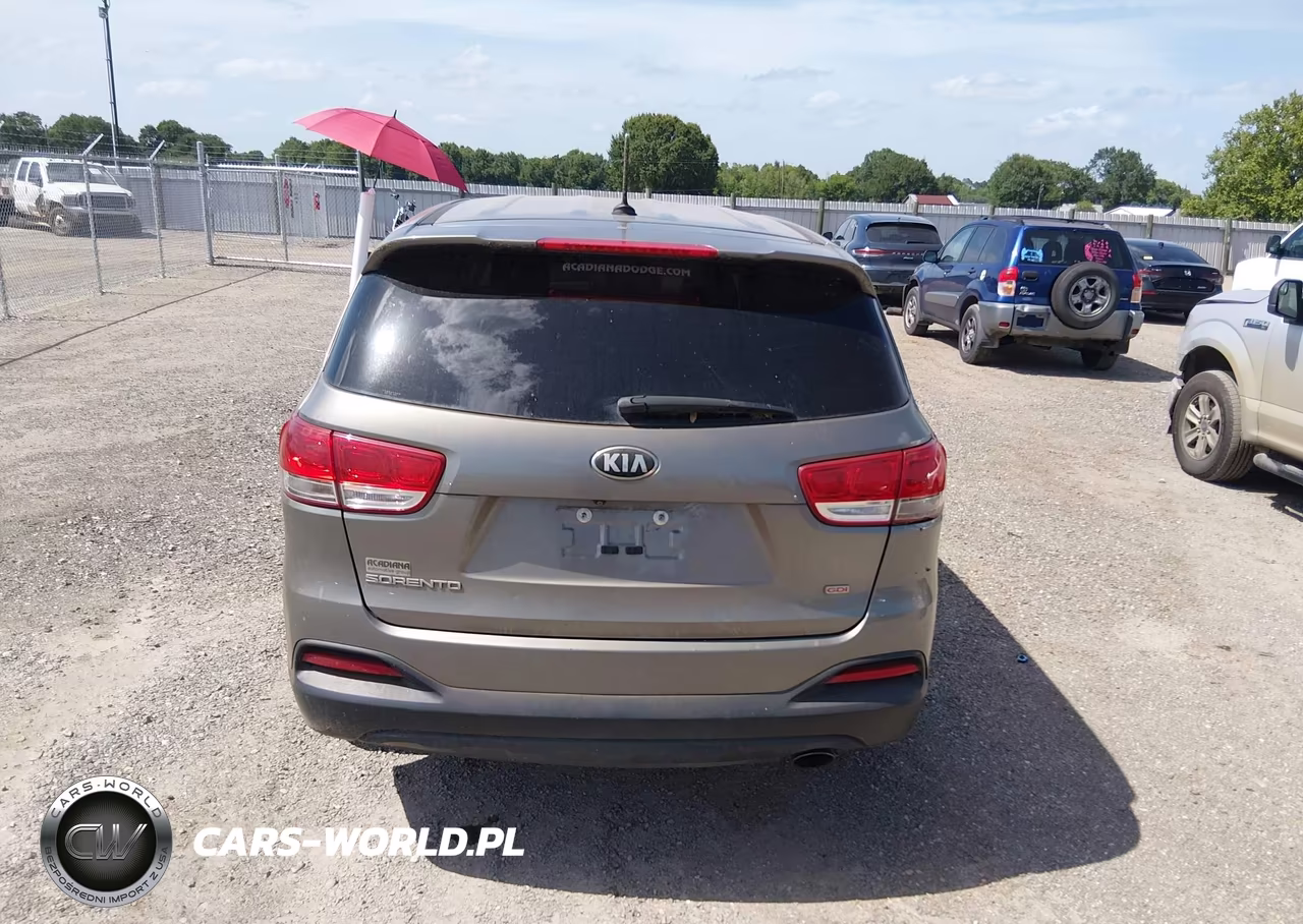 2018 Kia Sorento 2.4L L VIN:5XYPG4A36JG383738 - 16
