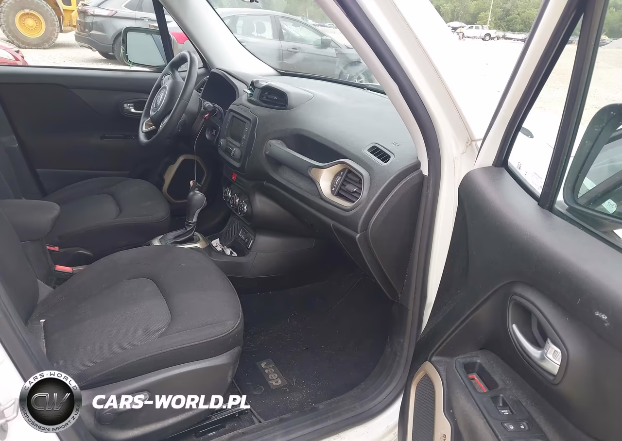 2016 Jeep Renegade Sport VIN:ZACCJAAT9GPD36680 - 5