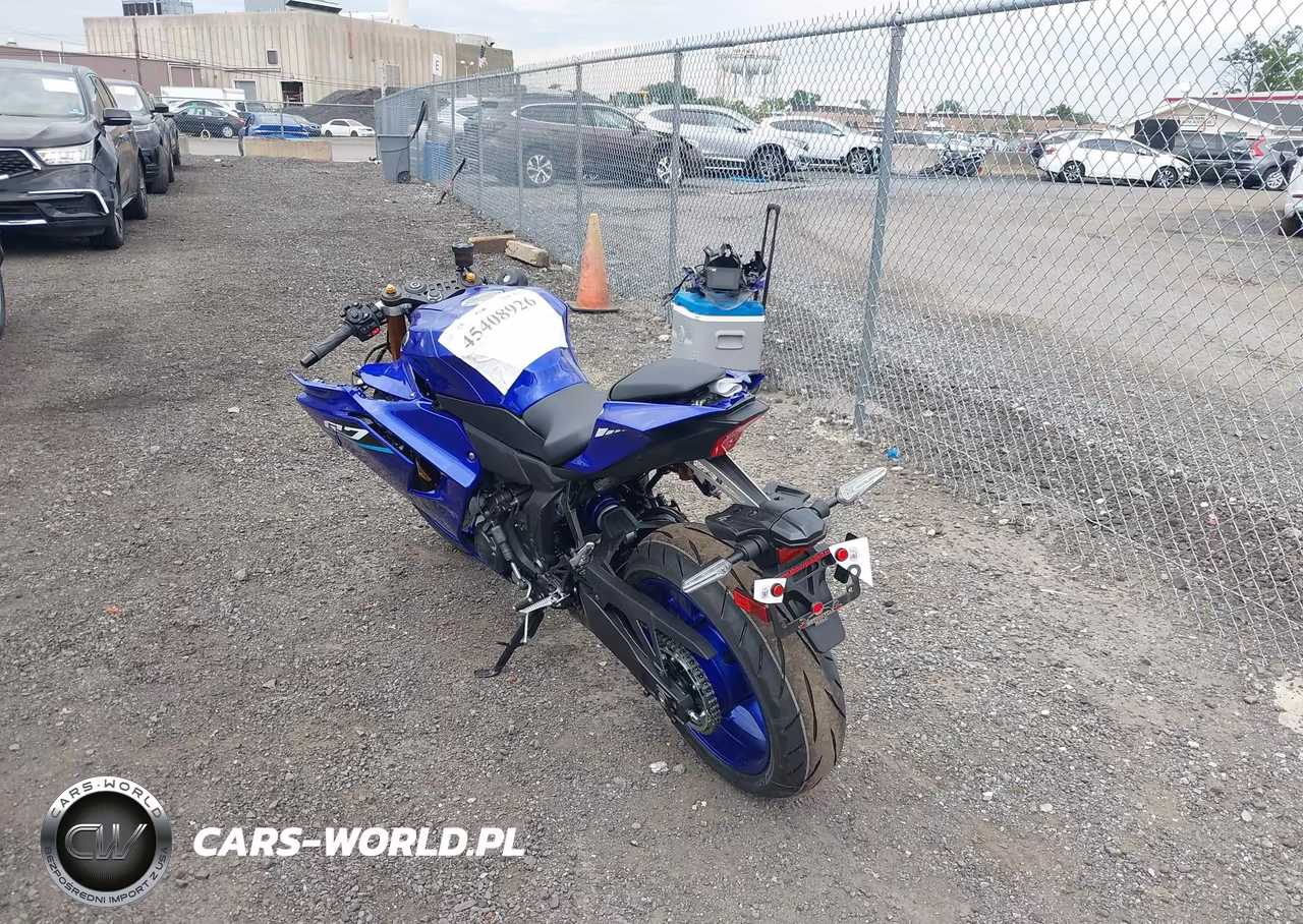 2026 Yamaha Yzfr7 VIN:JYARM60E4TA003200 - 3