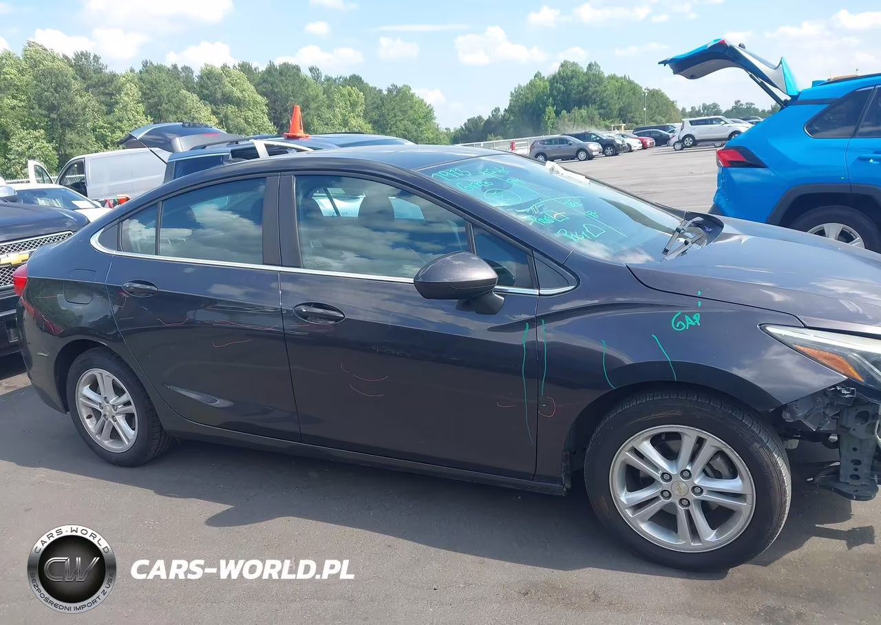 2017 Chevrolet Cruze Lt Auto VIN:1G1BE5SM2H7208996 - 14
