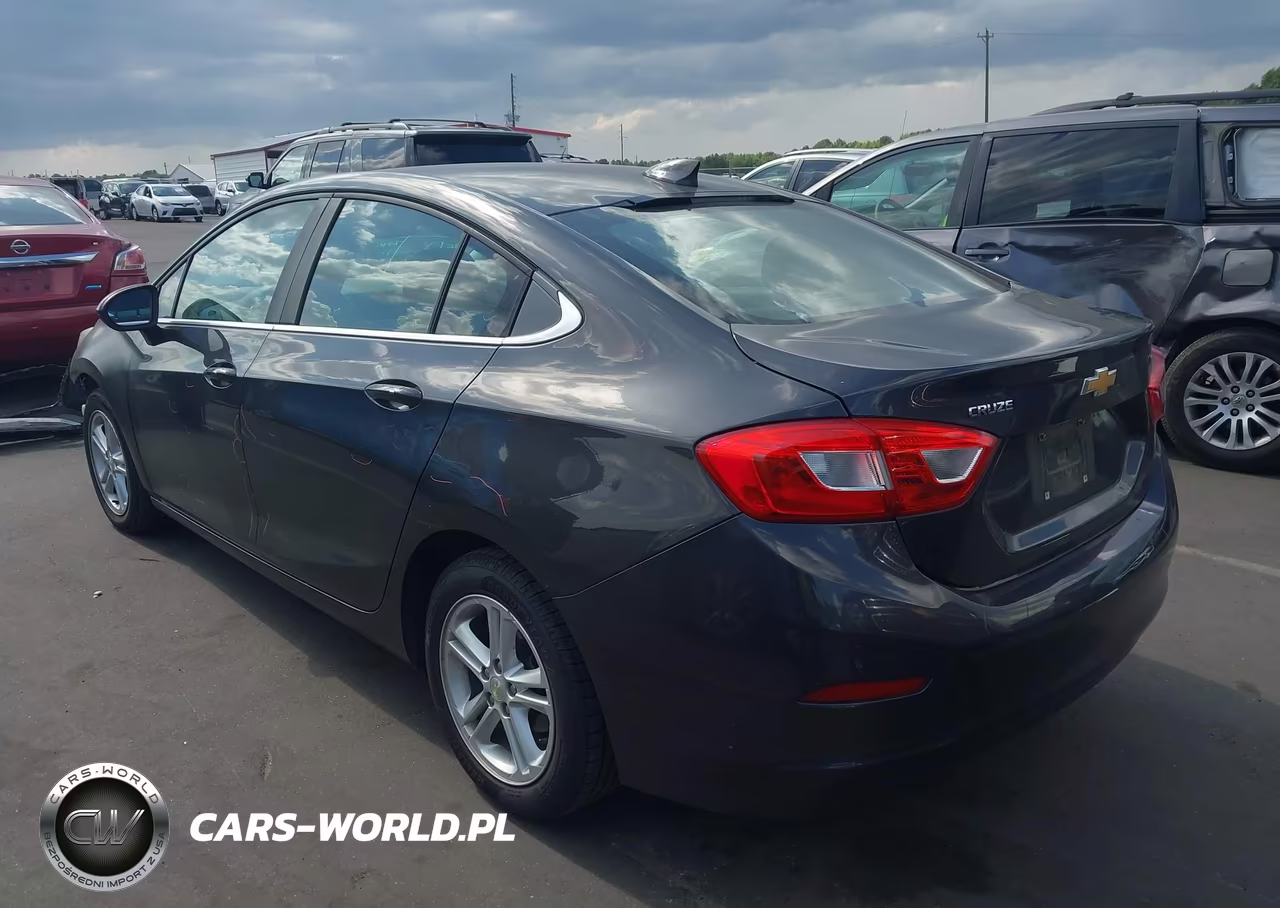 2017 Chevrolet Cruze Lt Auto VIN:1G1BE5SM2H7208996 - 3