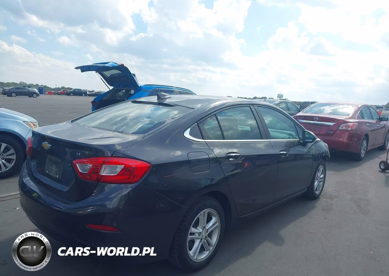 2017 Chevrolet Cruze Lt Auto VIN:1G1BE5SM2H7208996 - 4