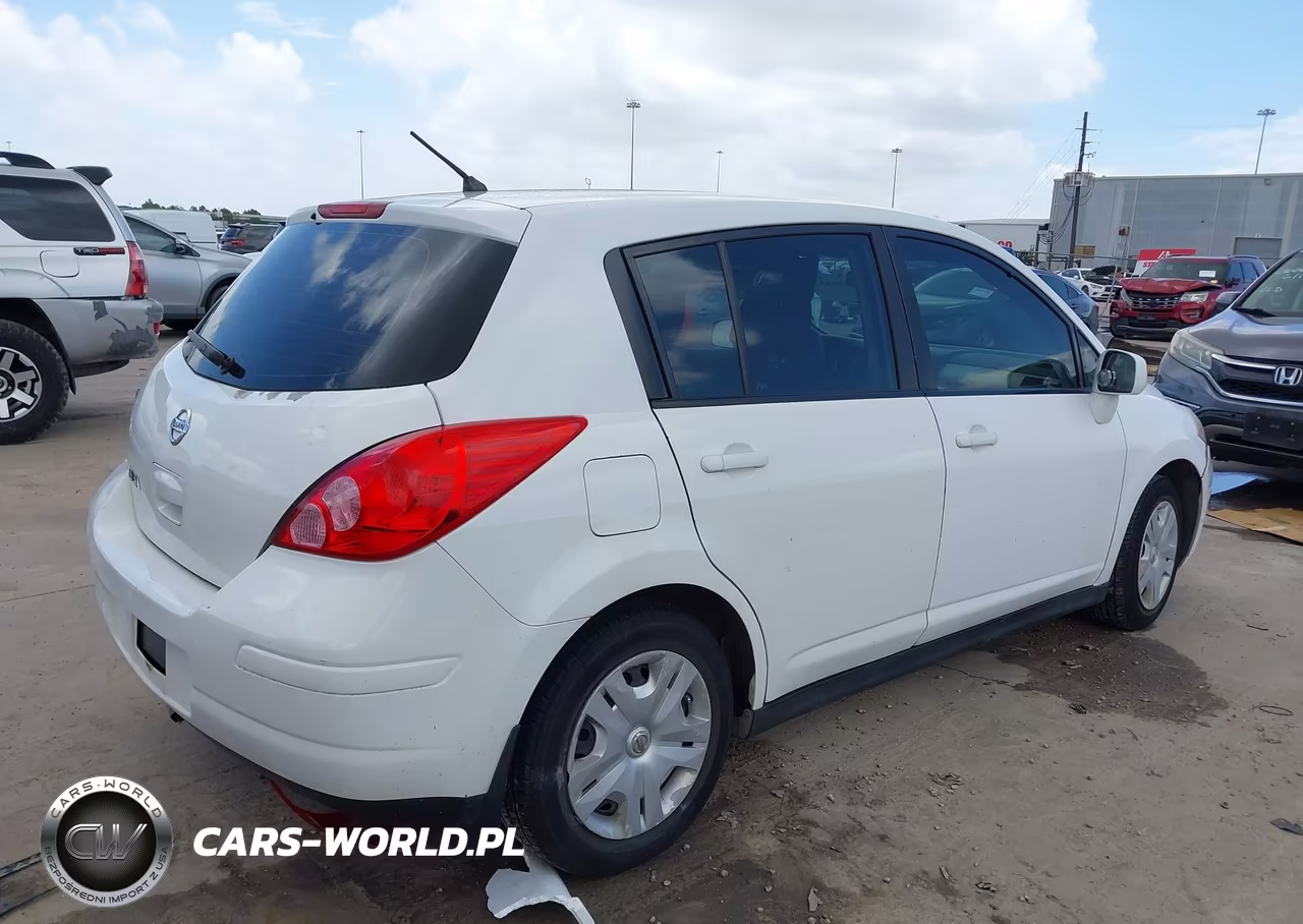 2011 Nissan Versa 1.8S VIN:3N1BC1CP3BL515565 - 4