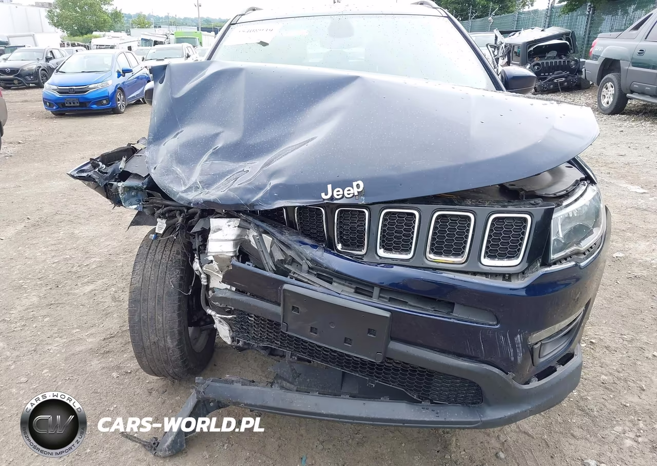 2020 Jeep Compass Latitude 4X4 VIN:3C4NJDBB9LT100937 - 6