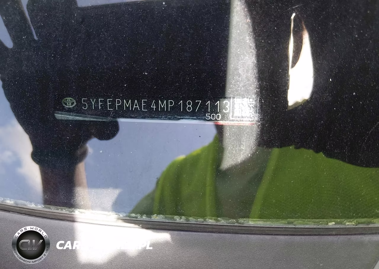 2021 Toyota Corolla Le VIN:5YFEPMAE4MP187113 - 9