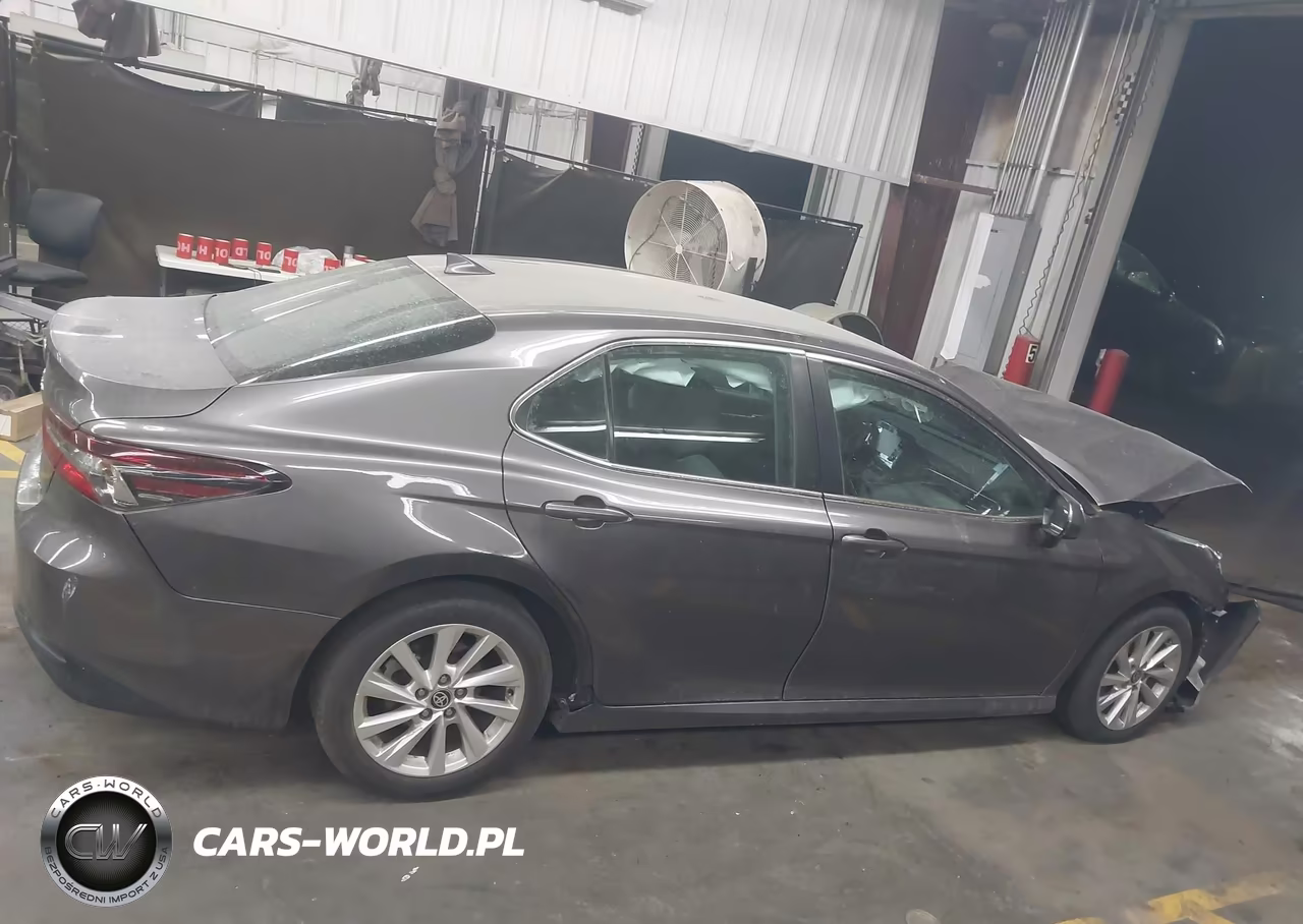 2024 Toyota Camry Le VIN:4T1C11AK2RU857955 - 13
